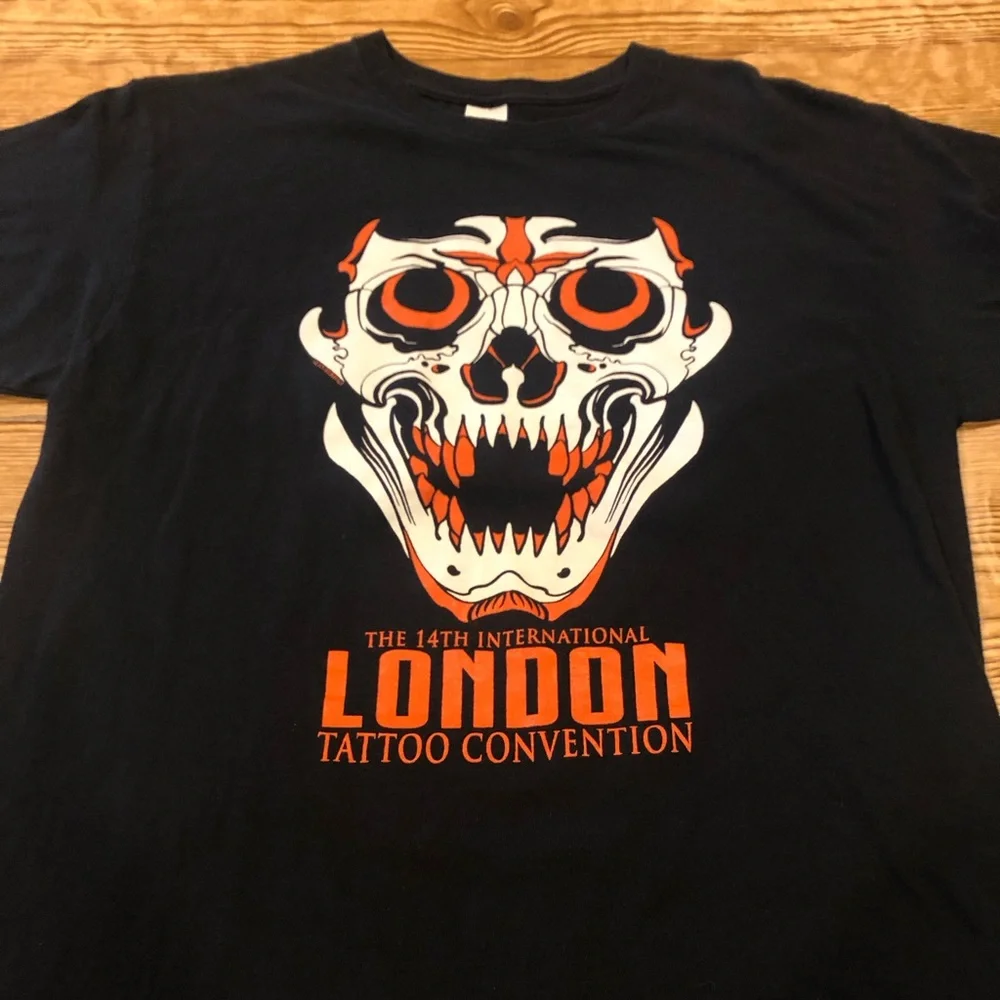 Large black tee London Tattoo convention euc - Picture 1 of 6